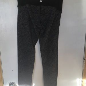 Black and grey leggings